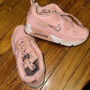 Nike girls sneakers